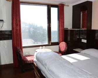 Hotel Basant - Shimla - Bedroom