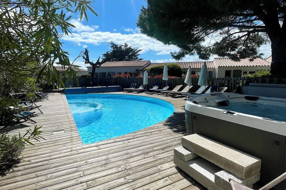 La Villa - Hôtel Bien Être - Le Bois-Plage-en-Ré - Piscine