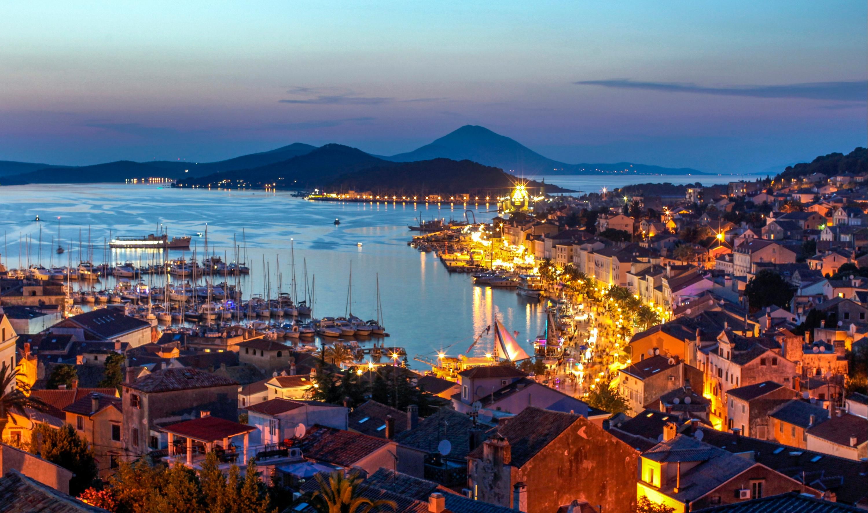 Boutique Hotel Alhambra - מאלי לוסיני - יעד