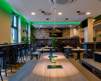 ibis Styles Kiel - קיל - מסעדה