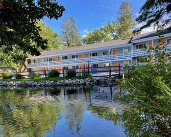 Woodwards White Mountain Resort, BW Signature Collection - לינקולן - בניין