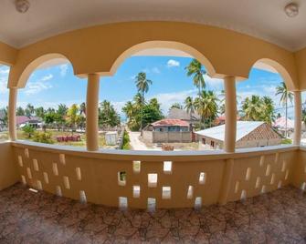 Sunseabar Kite House - Пає - Балкон