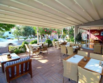 The Losh Hotel - Yalikavak - Εστιατόριο