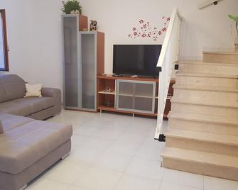 Holiday house with pool - Porto Conte - Living room