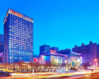 Sheraton Harbin Xiangfang Hotel - Harbin - Building