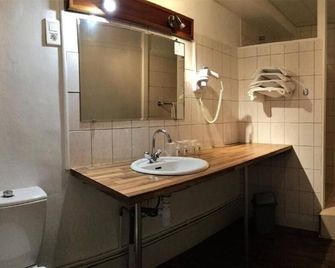 Nouvel Hôtel - Lons-le-Saunier - Koupelna