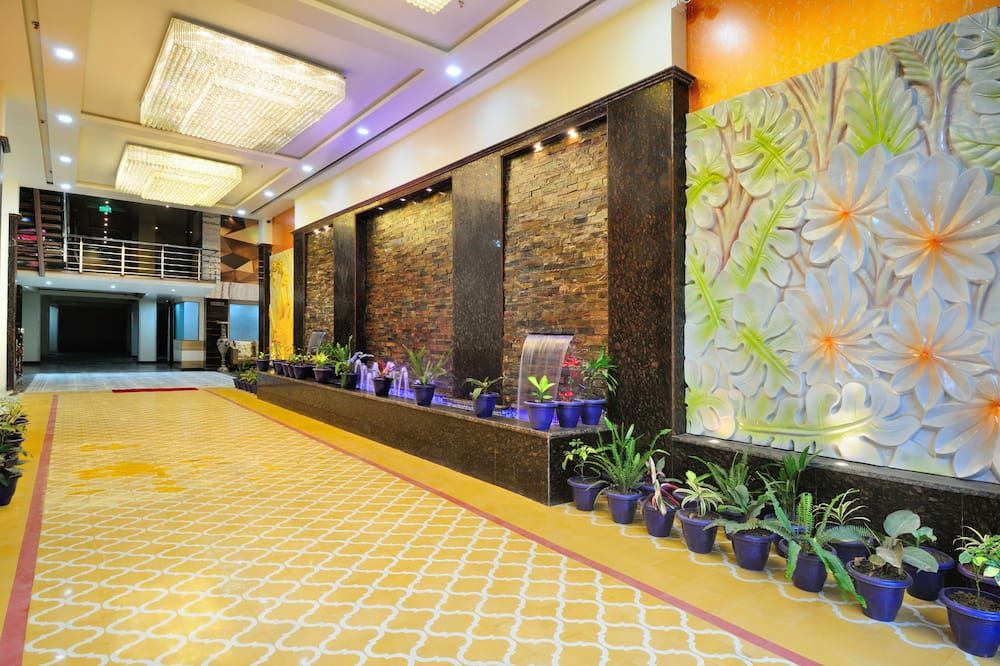 Hotel Grand Uddhav thumbnail 3