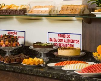 Hotel Brasil - Penha - Buffet