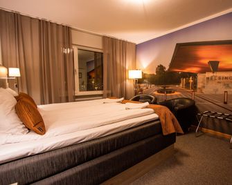 Dream - Luxury Hostel - Helsingborg - Bedroom