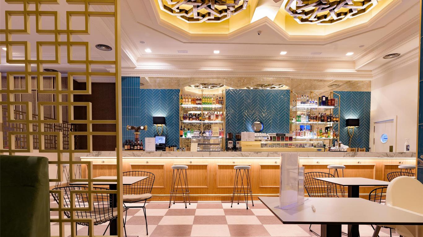 Hotel Zentral Mayoral