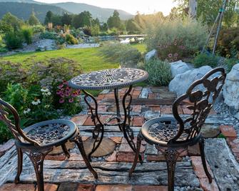 Glamping Happiness with Natural Pool - Dane - Patio