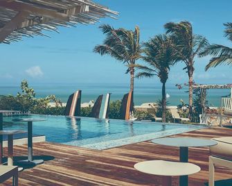 The Chili Beach Private Resort - ז'יז'וקה דה ז'ריקואקוארה - בריכה