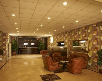 샤프론 호텔 요즈가트 - 요즈가트 - 로비