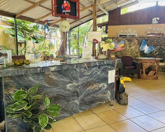 Cabinas Jimenez - Puerto Jiménez - Front desk