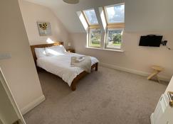 Sea Breeze Holiday Home - Enniscrone - Slaapkamer