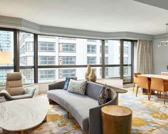 Metropolitan Hotel Vancouver - Vancouver - Living room
