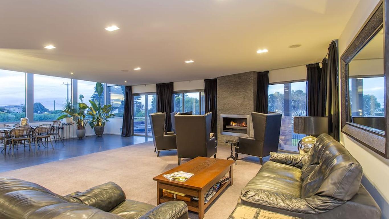 ستارهافين ريتريت