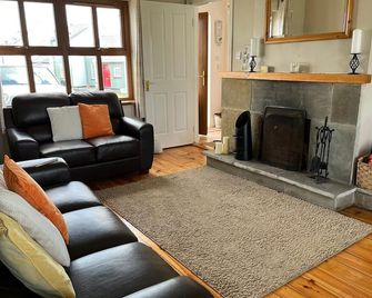 Achill Sound Holiday Village No 11 by Trident Holiday Homes - Achill Sound - Sala de estar