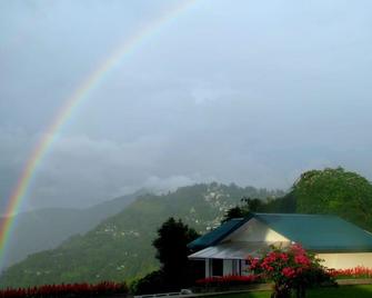 Windsongs - Kālimpong - Outdoor view