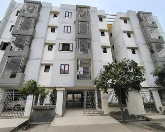 Braj Villas Family Suits Vrindavan Uttar Pradesh - Vrindavan - Edificio