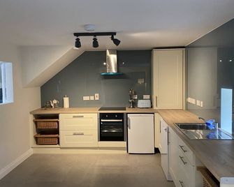 Escape Into Nature - Kinnitty - Kitchen