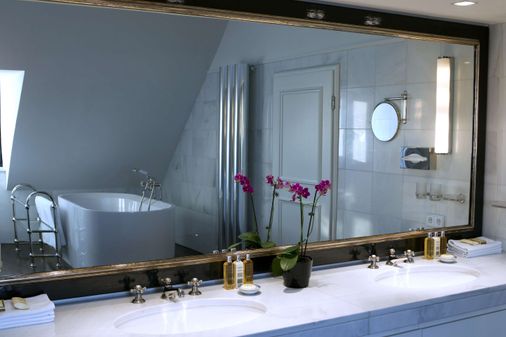 Hotel München Palace - Múnich - Baño