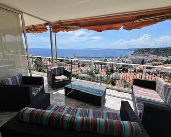 Aparthotel Riviera - Terrasse Des Agaves - Amazing Sea View Nice CÔte D'azur - Nizza - Balcone