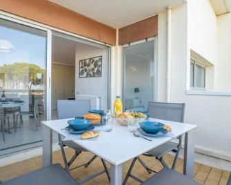 Apartment Le Serpent de Mer-7 by Interhome - Le Grau-du-Roi - Essbereich