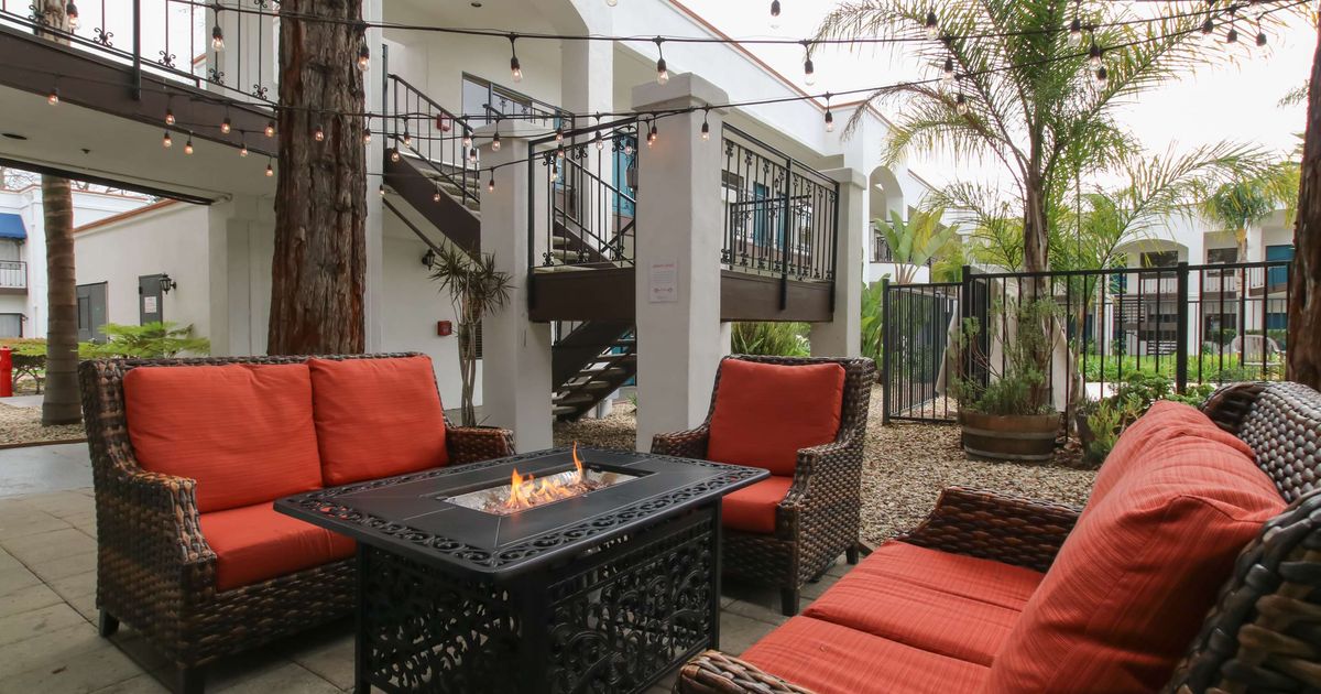 Oxford Suites Pismo Beach from AED 419. Pismo Beach Hotel Deals