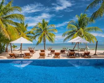 The Ellysian Boutique Hotel - Placencia - Piscina