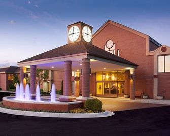 Ann Arbor Regent Hotel and Suites - אן ארבור - בניין