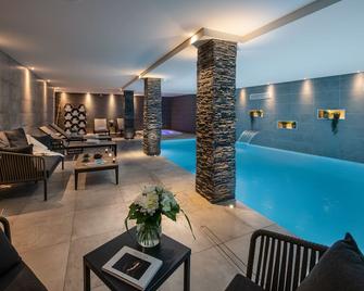 Annapurna by Alpine Resorts - Les Gets - Piscine
