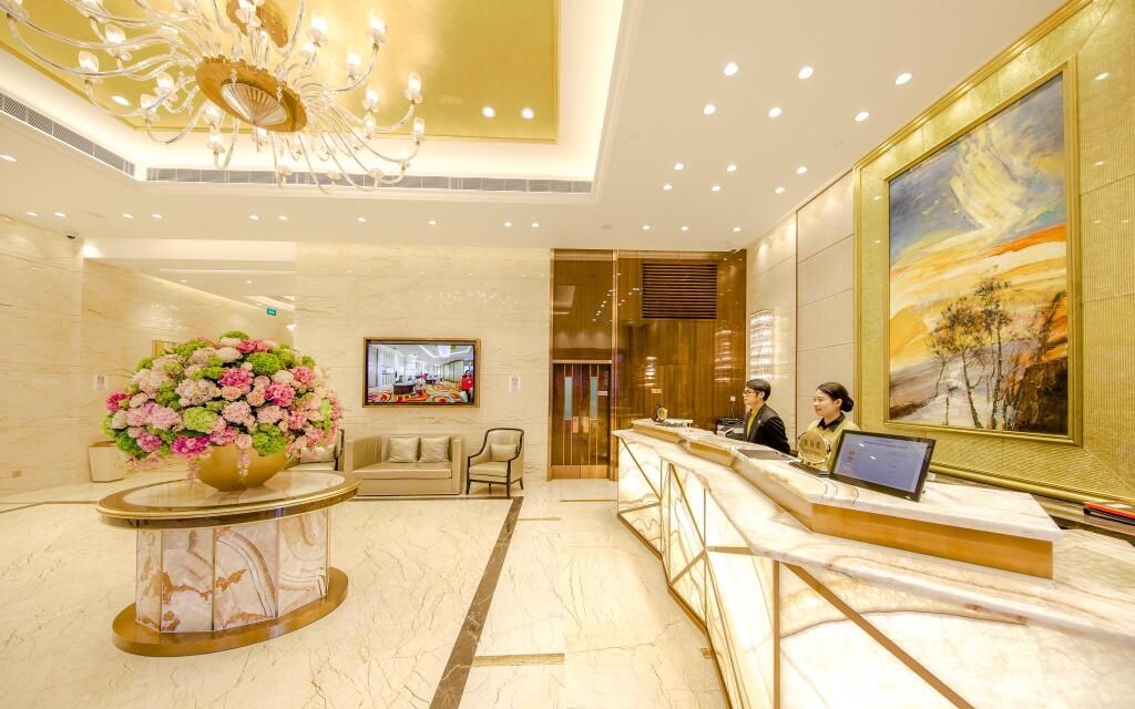 رويال دراجون هوتل