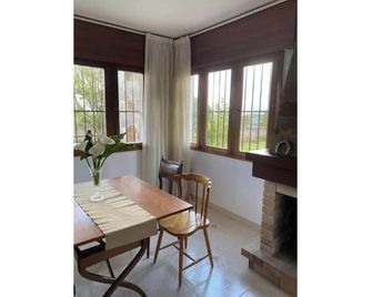 Casa Lupe, retiro rural cerca de A Coruña - La Corogne - Salle à manger