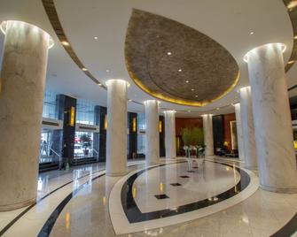 Jingjiang Inn Select Shanghai New Hongqiao - שנחאי - לובי