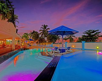 The Atrium Beach Resort and Spa Sint Maarten, an Ascend Collection Hotel - Simpson Bay - Pool