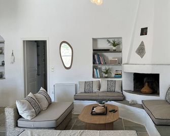 Plakoto House - Apollonia - Wohnzimmer