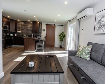 Cozy 1-Bedroom Retreat in the Heart of Langford - Victoria - Cocina