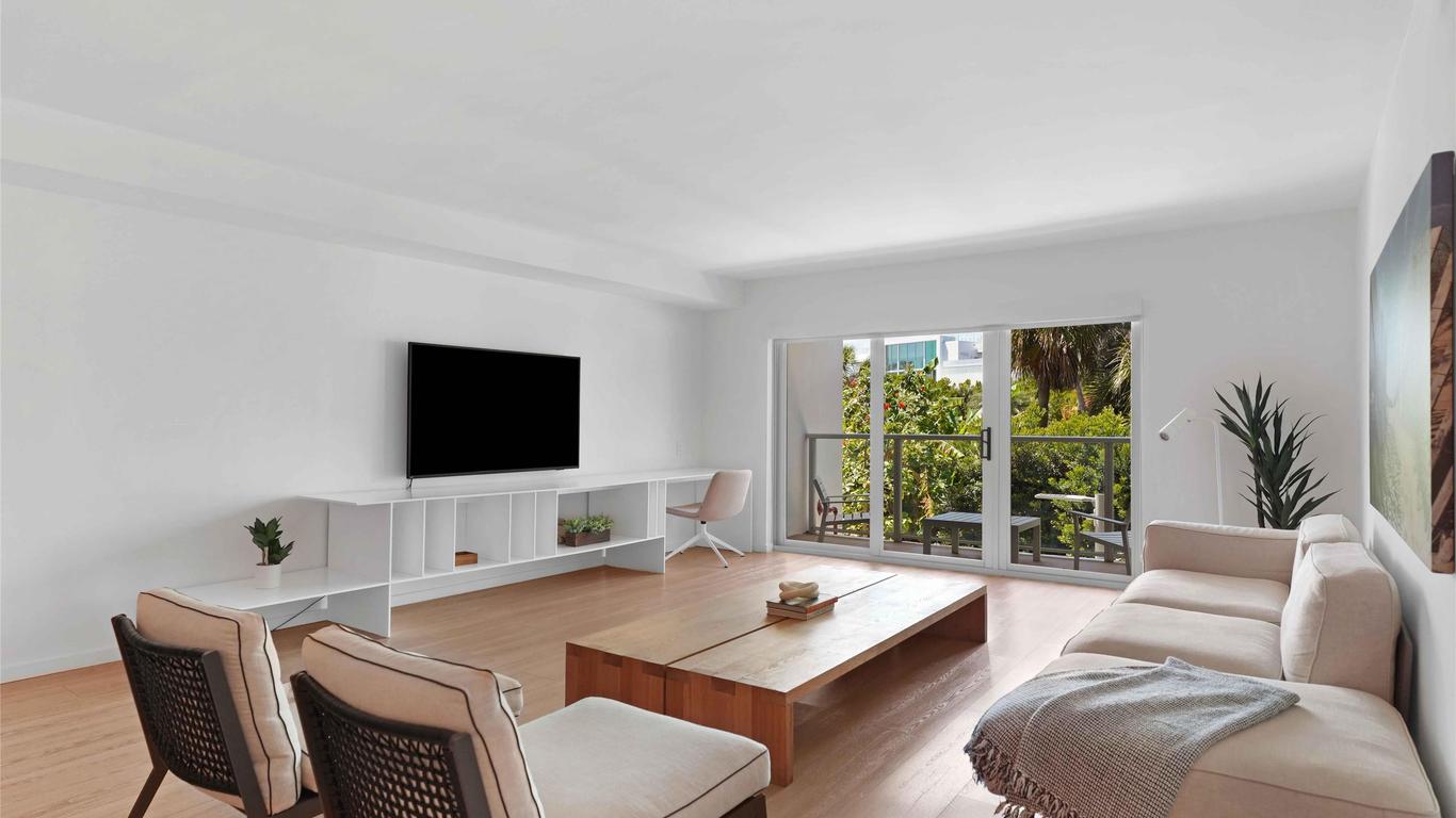 Beach Haus Bal Harbour
