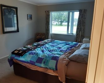 The Practice Fairway - Tauranga - Bedroom