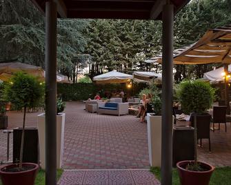 Lh Hotel Excel Roma Montemario - Rome