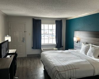 Quality Inn & Suites - Metairie - Schlafzimmer