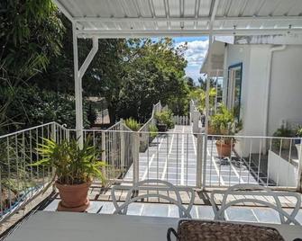 La Casita Studio. Name of the property Casa Isabel. - Le Morne - Balcon