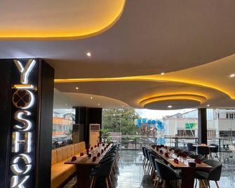 Golden Palace Hotel - Ambon - Restaurant