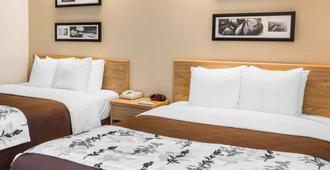 Sleep Inn Lynchburg - University Area and Hwy 460 - Lynchburg - Bedroom