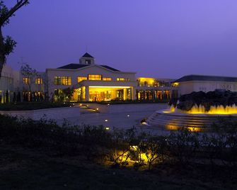 Jinling Resort Nanjing - Nanjing - Building