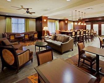Hampton Inn Rochester-Webster - Webster - Sala de estar