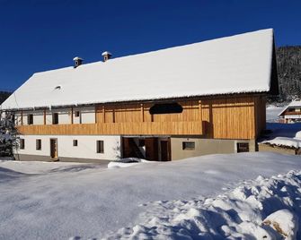 Apartments Arh - Bohinjska Bistrica - Gebäude
