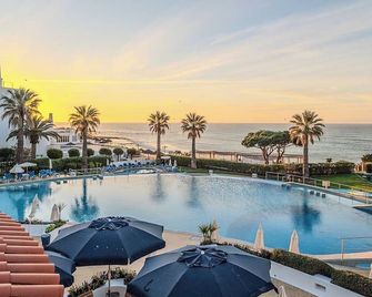 Monicca Collection Oura View Suites - Albufeira - Pool