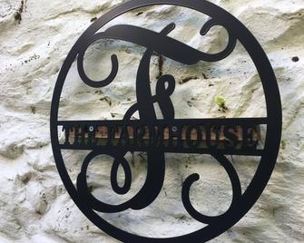 Welsh Country Farmhouse - Machynlleth